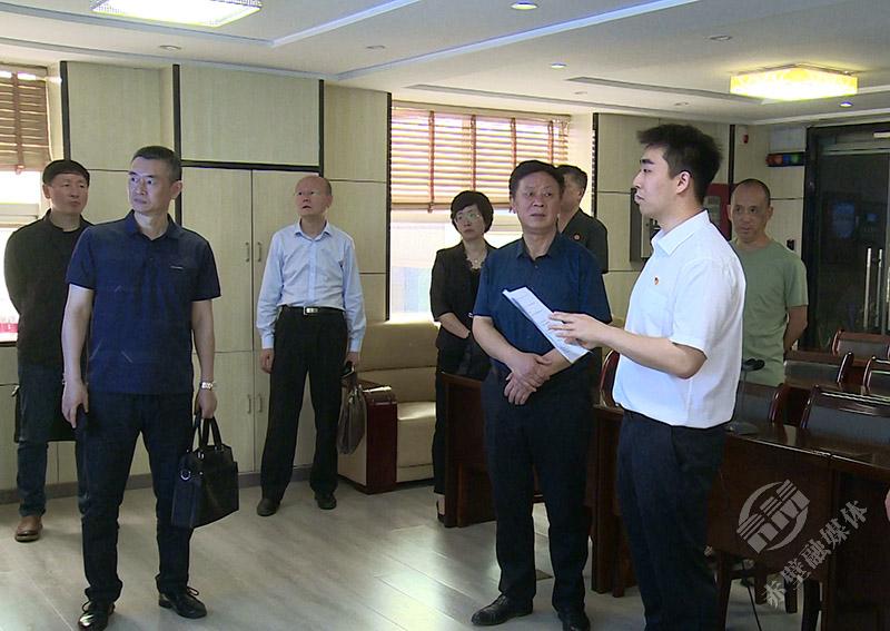 正在上传...